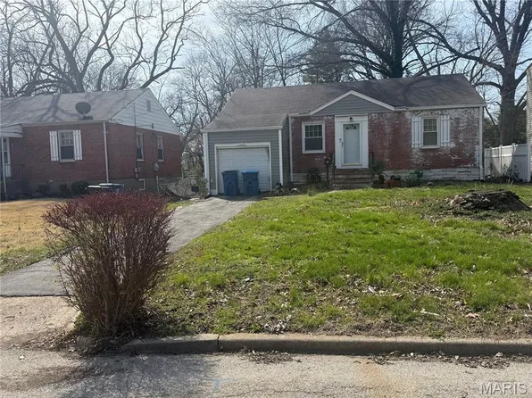 257 S Barat Ave, Saint Louis, MO 63135