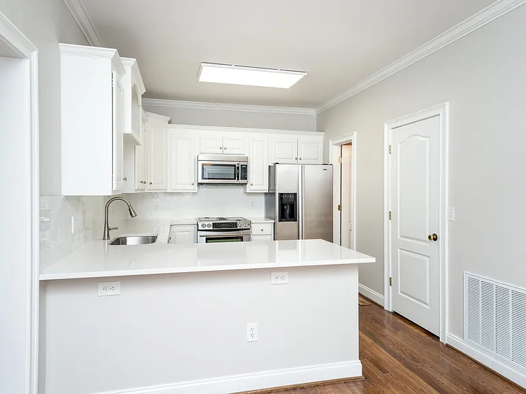 7B Croft St — Photo 6