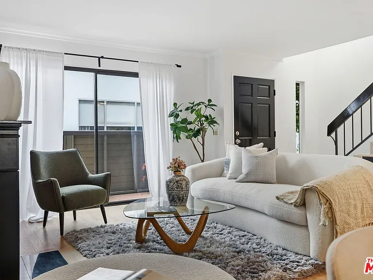 11952 Darlington Ave #3 — Photo 6