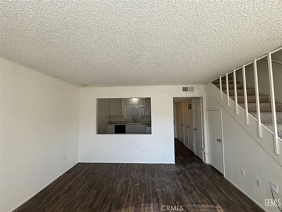 3rd image of 3601 Micheli Ct