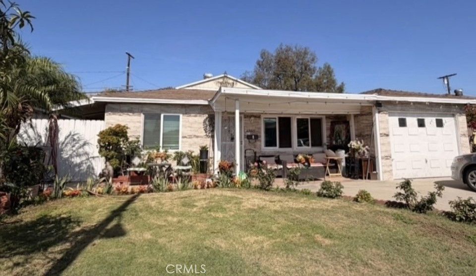 1st image of 23327 Orchard Ave