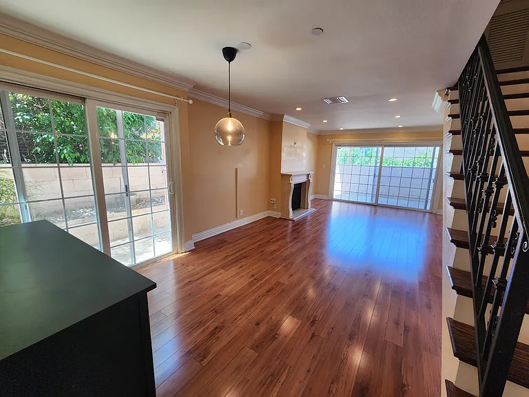 620 W Doran St #7 — Photo 25