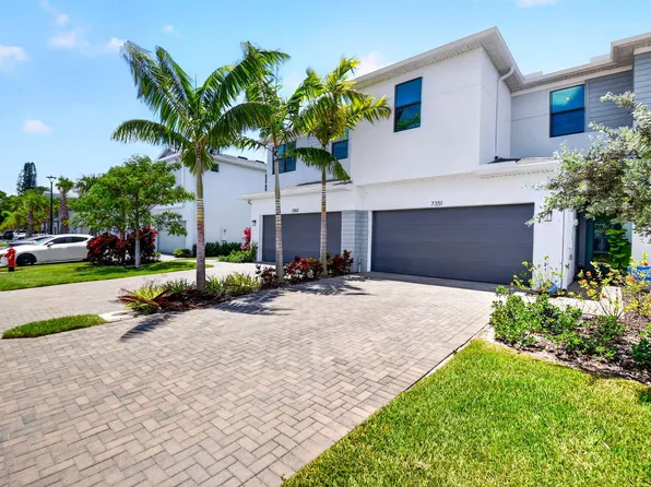 7351 Lenora Lane, Lake Worth, FL 33467