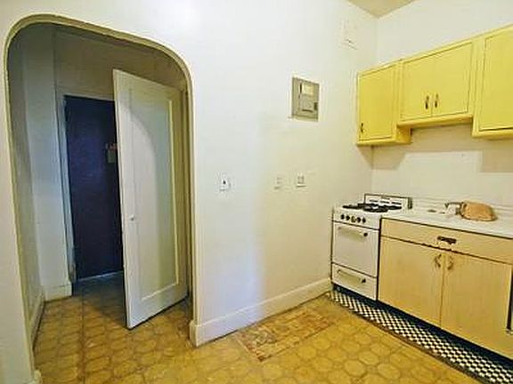 5th image of 135 W 115th St Unit 4-D