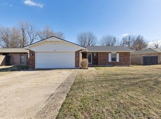 723 Garden Grv, Yukon, OK 73099