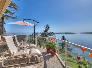 200 Bow Rd, Fox Island, WA 98333