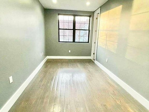 5th image of 580 E 26th St #2C