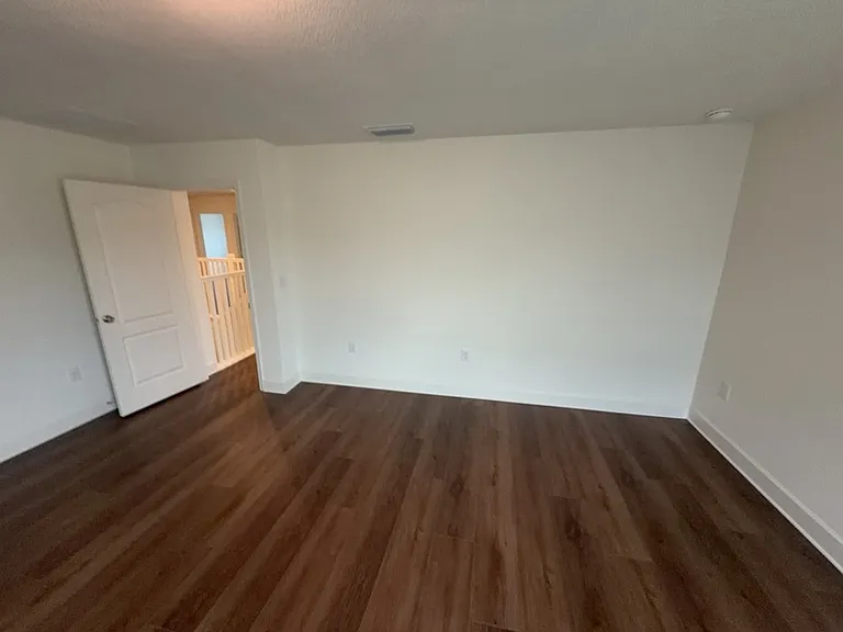3230 Sanctuary Dr — Photo 11
