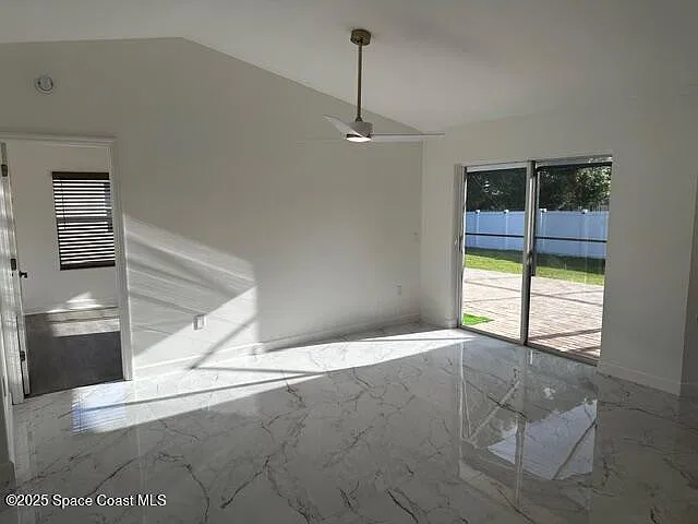 3 bed, 2.0 bath, 1569 sqft, $2,500 — Photo 4