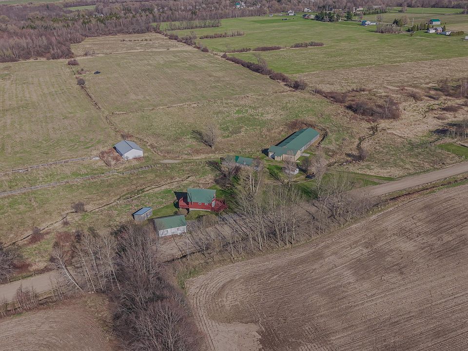 1st image of 62 Chambers Rd