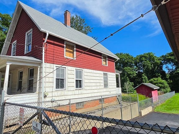 3rd image of 17 Daniel Street