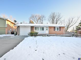 800 E Sanborn Dr, Lincoln, NE 68505