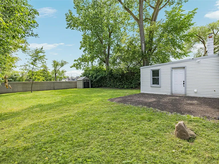 31291 Rexwood St — Photo 31