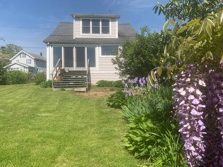 17 Bluff Ave — Photo 57