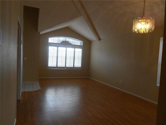 2nd image of 5744 Saplinas Rd