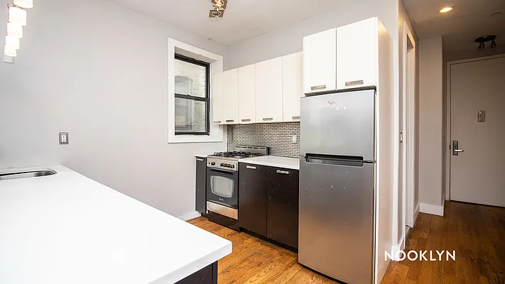 Rented by Nooklyn NYC LLC | media 12