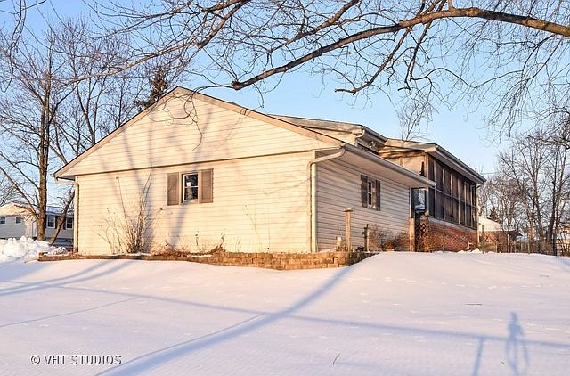 2nd image of 314 E Maxon Ln