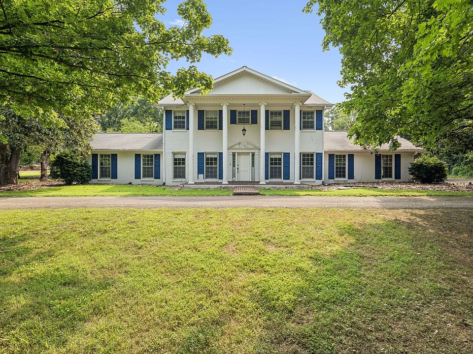 1st image of 514 Wilson Pike