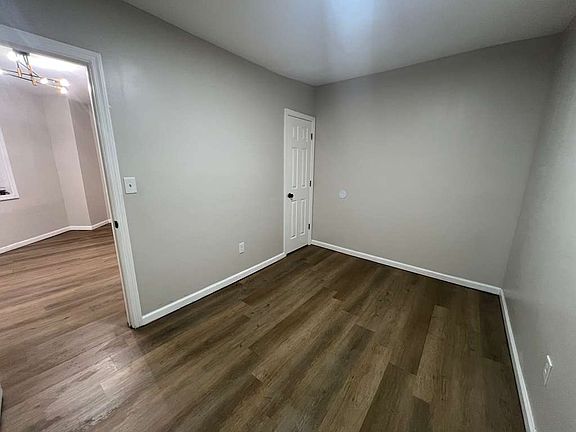 5th image of 7 Straight St APT 1