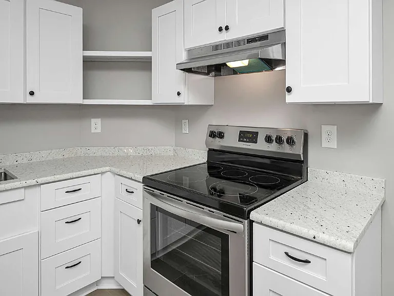 85 Smith Glen Dr — Photo 14