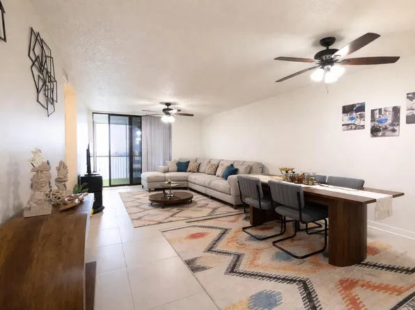 110 Lake Emerald Drive #405, Oakland Park, FL 33309