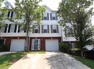 5647 Strathmoor Manor Cir, Lithonia, GA 30058