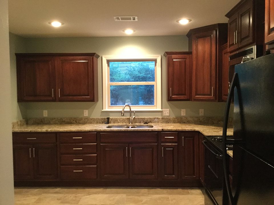 1st image of 1867 W Custer Ln