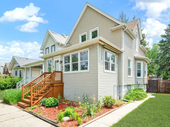 3235 Cuyler Ave, Berwyn, IL 60402