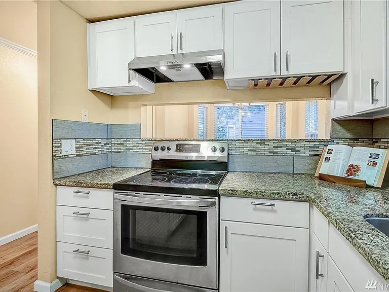11103 NE 124th Ln #A101 — Photo 4