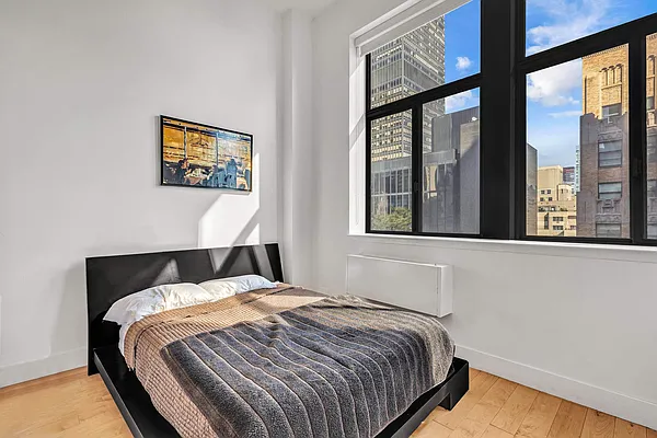 Rented by Sotheby's International Realty | media 2