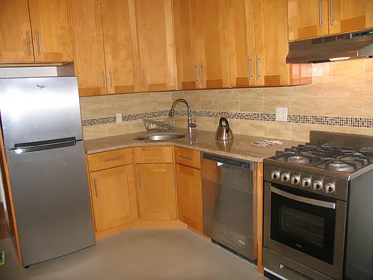 Rented by Rapid Realty Cobble Hill | media 111