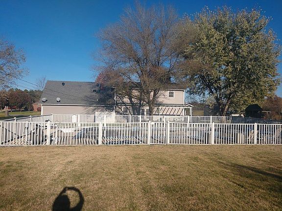 5th image of 76 Creekstone Ln