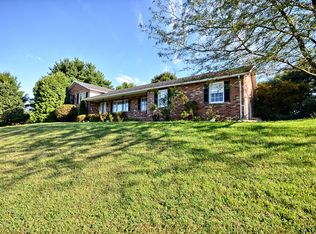 2390 Broad Run Ct, Jefferson, MD 21755