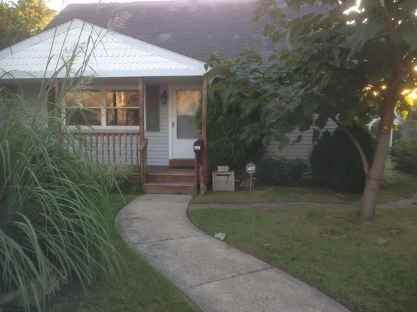 213 Shaffer Ave, Bellmawr, NJ 08031