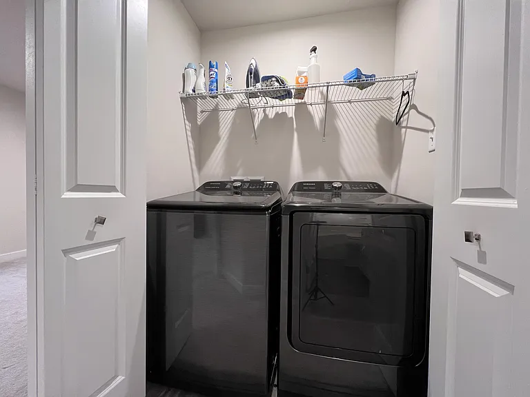 217 Stonehurst Dr #1 — Photo 13