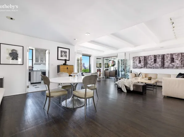 1010 5th Avenue image 5 of 16