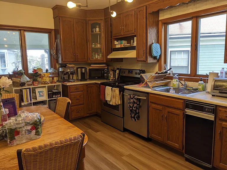 30 Pennsylvania Ave #2 — Photo 1