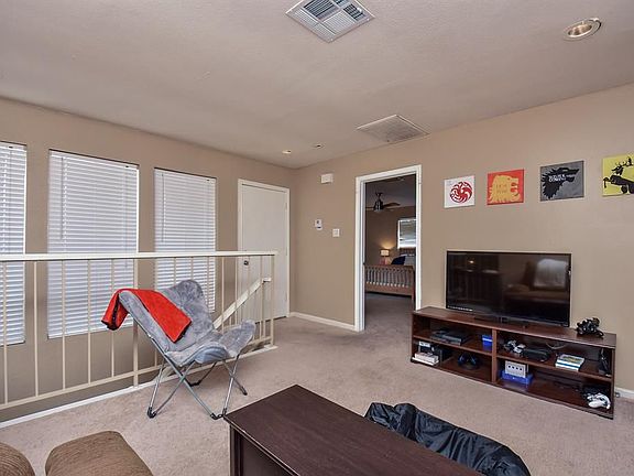 5th image of 13423 Parkway Blvd