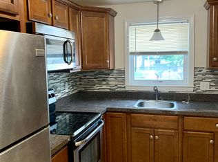 12 Newbury Ave APT 3, Quincy, MA 02171