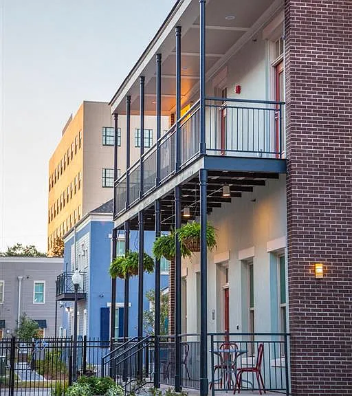 Bienville Basin Apartments — Photo 9