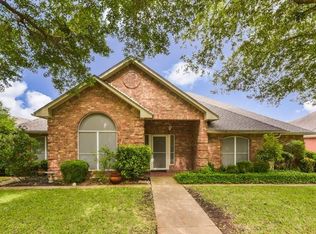 223 Sioux Dr, Waxahachie, TX 75165