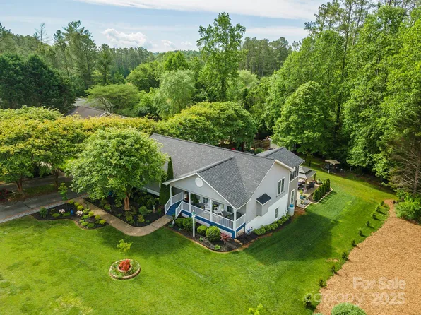 135 Marys Ln, Rutherfordton, NC 28139