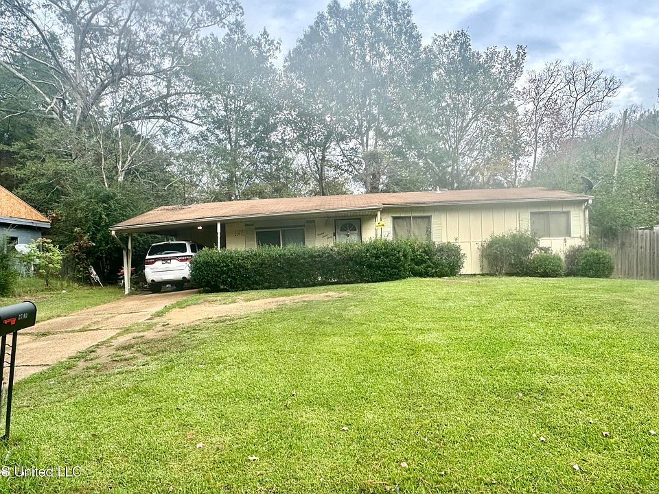 1st image of 2740 Teresa Dr