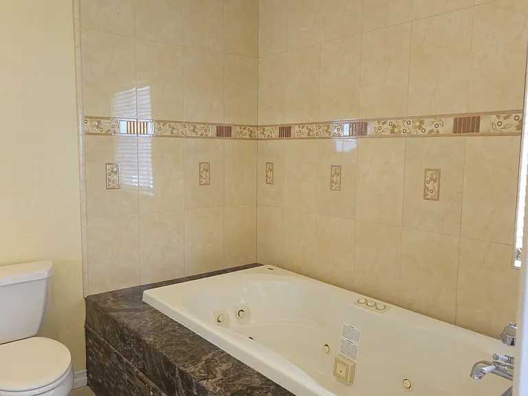 4516 Ramsdell Ave #125 — Photo 16