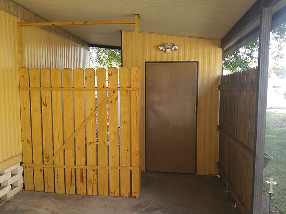Carport/attached laundry area