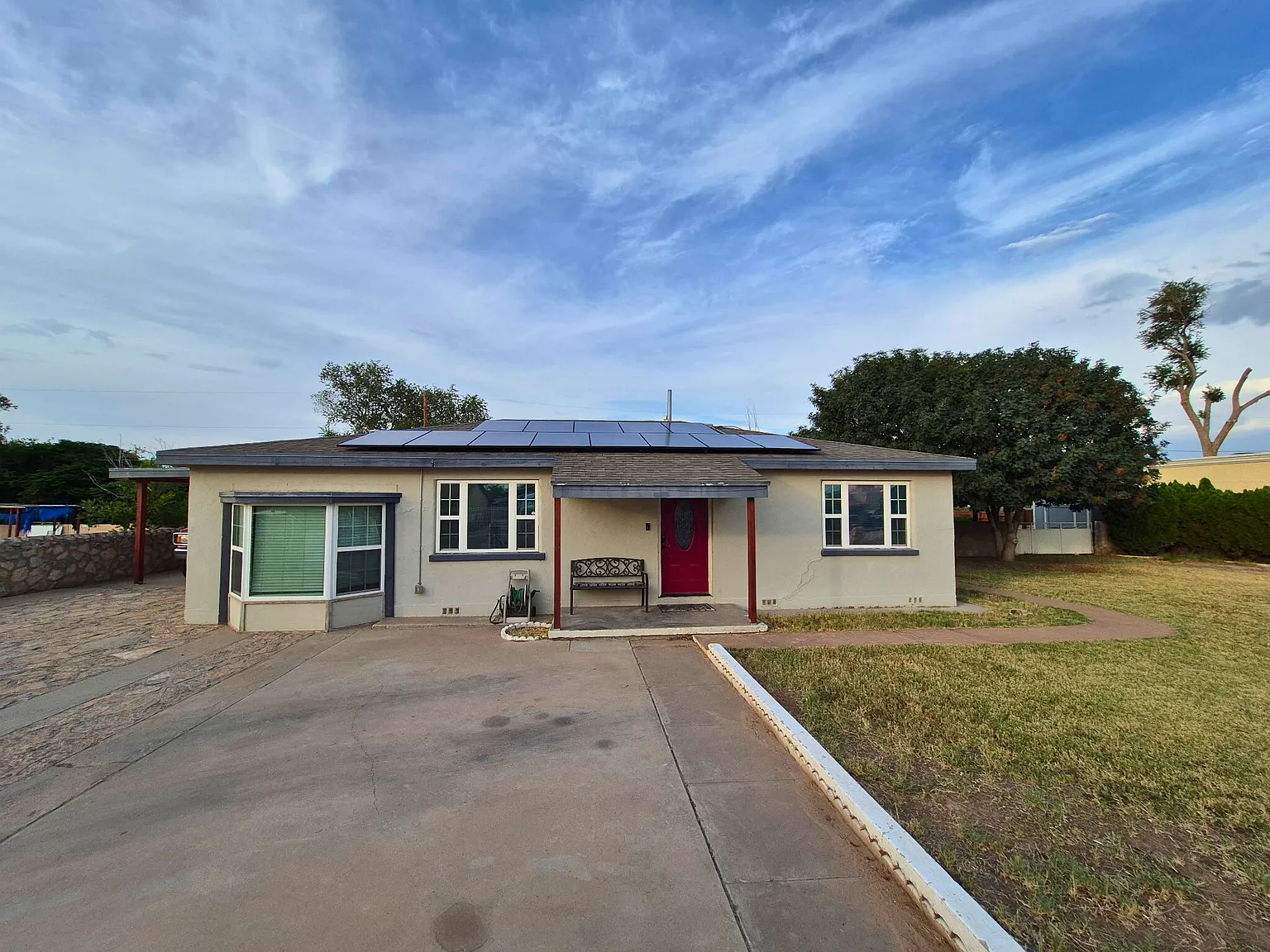 4 bed, 1756 sqft, $2,000 — Photo 2