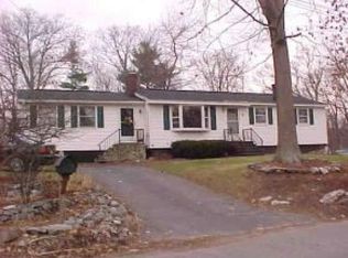 71 Townsend Ave, Salem, NH 03079