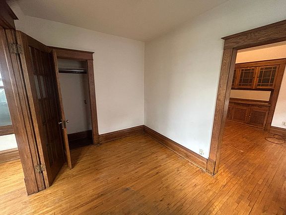 2nd image of 702 Holly Ave