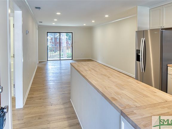 4th image of 66 Colony Park Drive