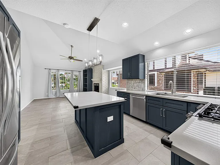 758 Rolling Mill Dr — Photo 20